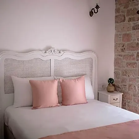 Ali Baris Hotel Ayvalı